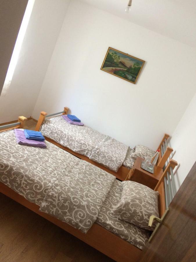 Voja Rooms Ivanica エクステリア 写真